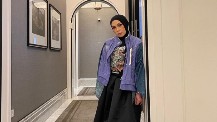 Musisi Jawa Barat, Melly Goeslaw