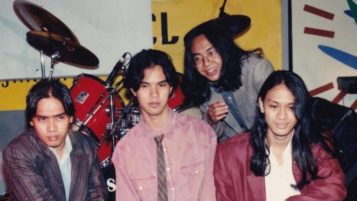 Lagu Indonesia tahun 2000an terbaik