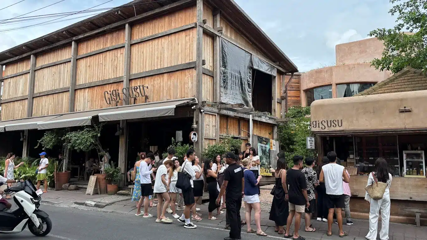 Cafe di Bali yang Instagramable, Gigi Susu