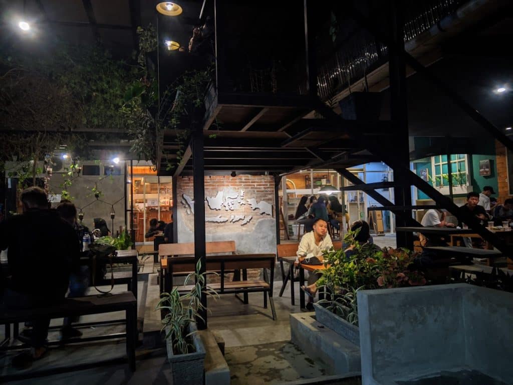 21 Cafe Tegal Paling Hits: Aesthetic dan Murah! - Dewatiket