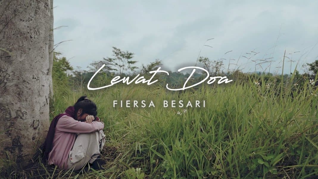 Makna Lagu Lewat Doa