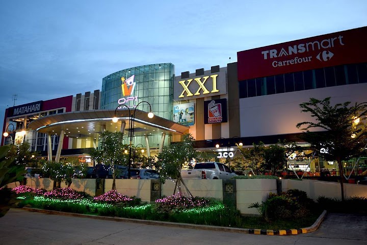 Opi Mall