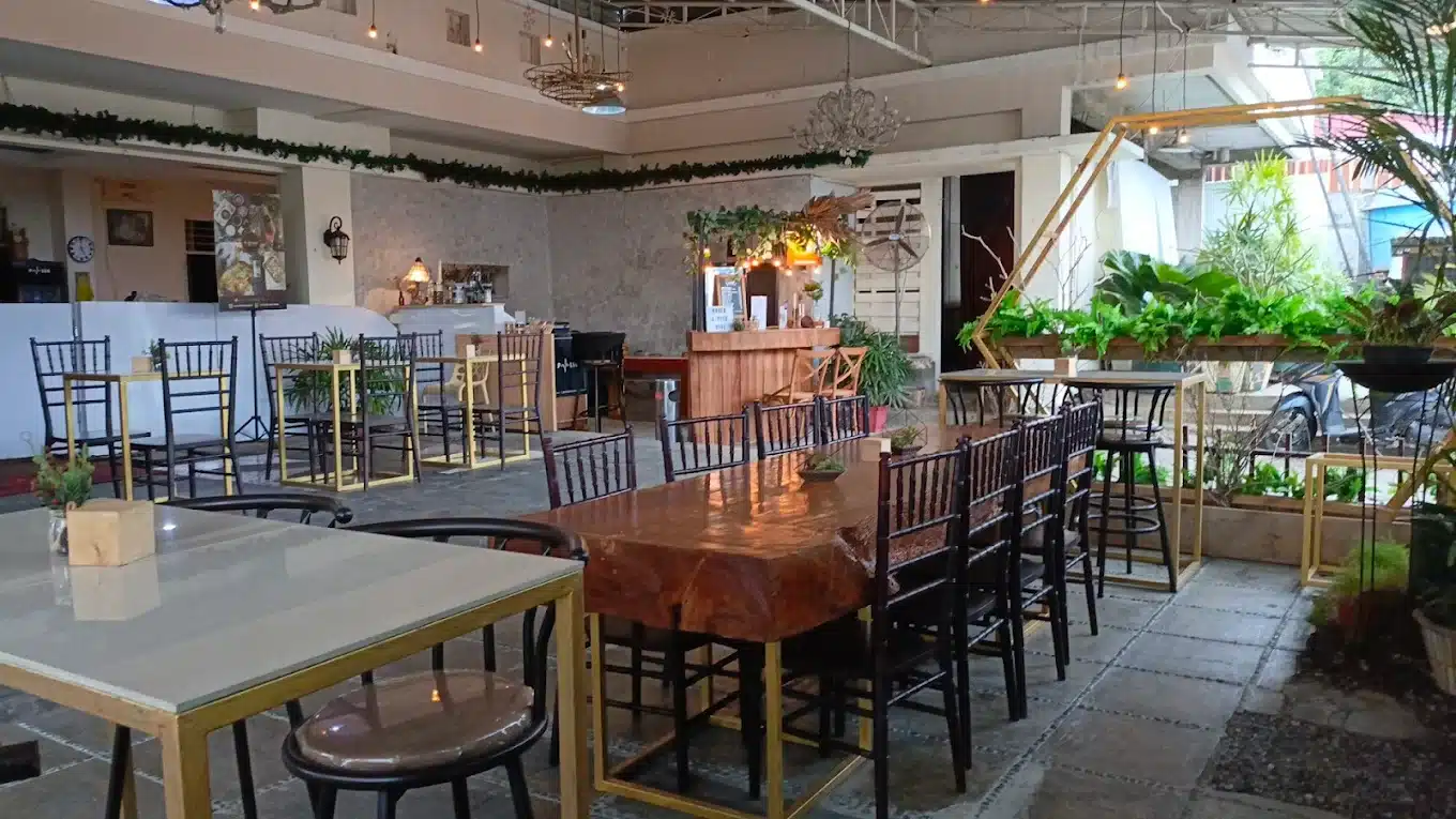 Cafe di Manado, Pulse Kitchen & Slowbar Coffee