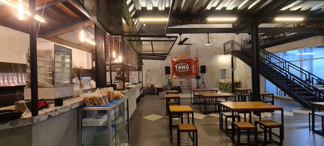 Cafe di Manado, The Tang Cafe & Resto