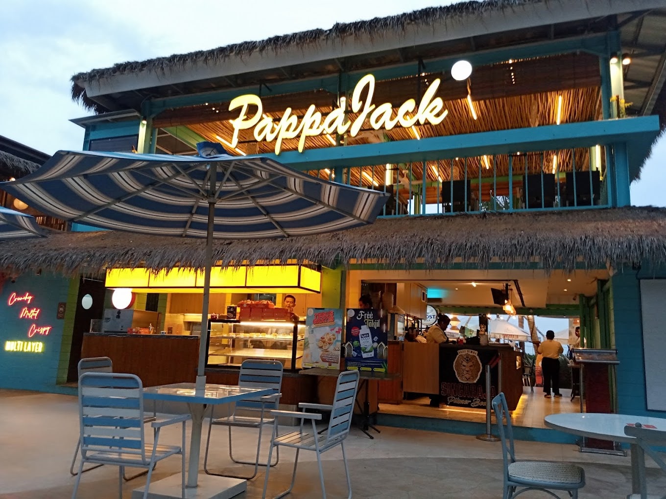 Restoran di PIK 2, PappaJack Aloha Pasir Putih