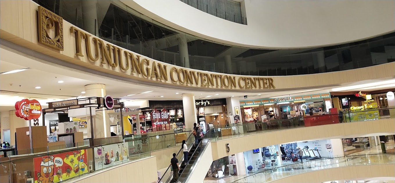 Mall di Surabaya, Tunjungan Plaza