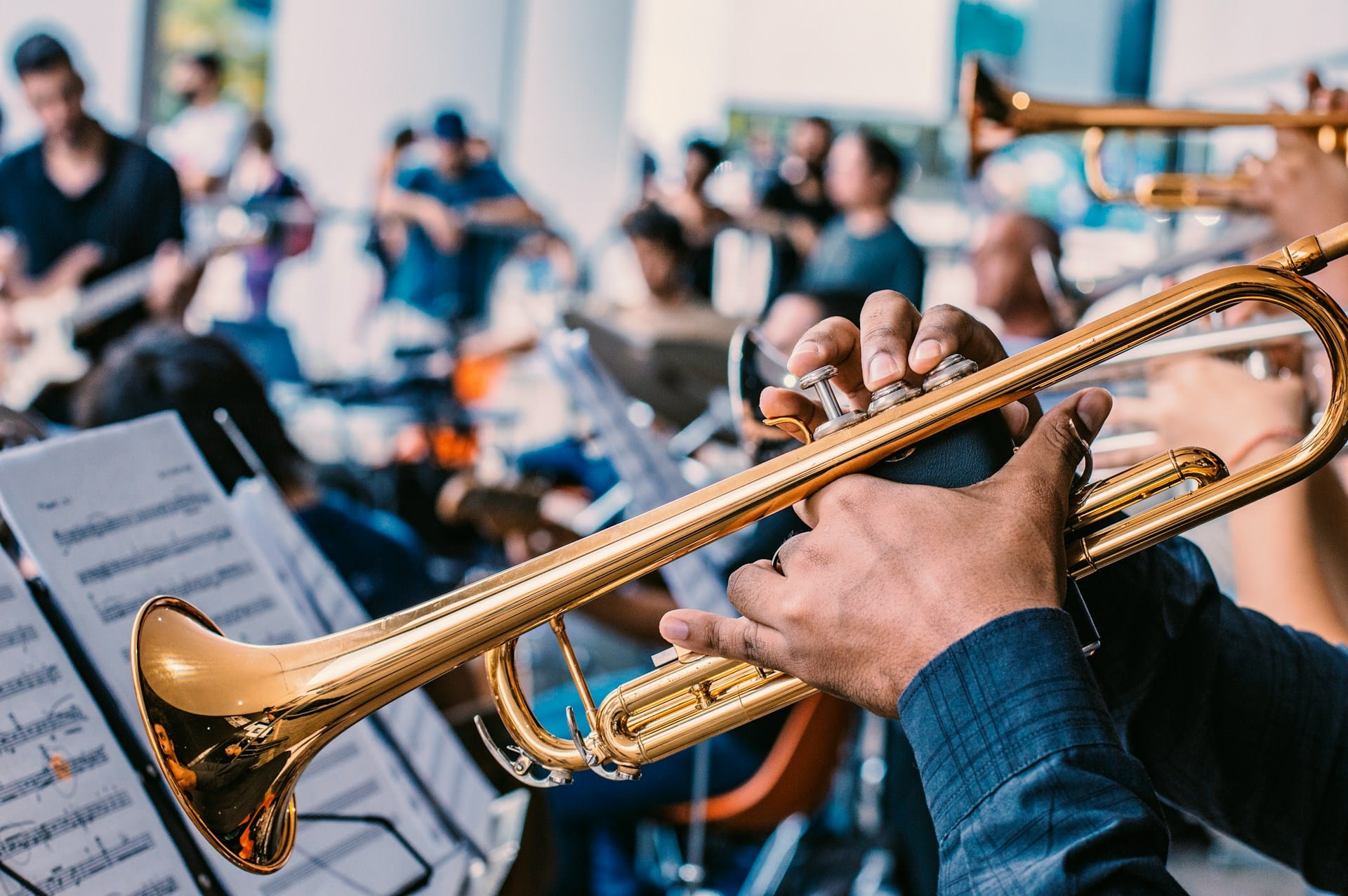 Mengenal Musik Jazz: Pengertian, Sejarah, dan Tokoh Besarnya - Dewatiket