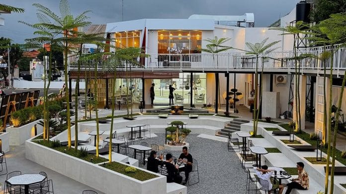 Cafe di Cirebon