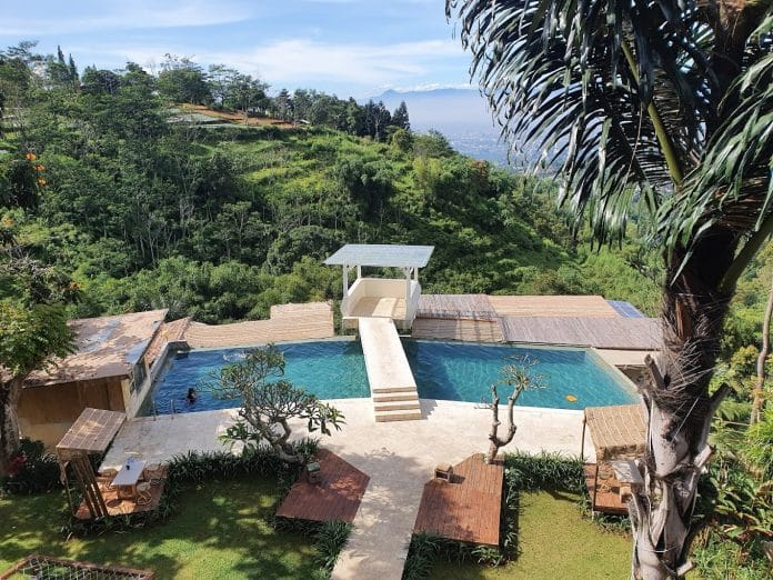 Kolam Renang di Bandung