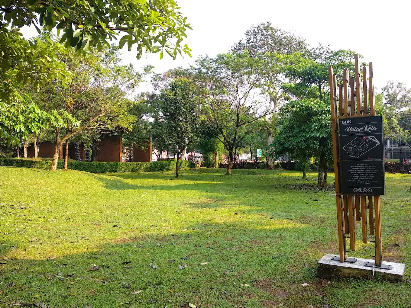 Tempat wisata di Jakarta yang Instagramable, Hutan Kota GBK