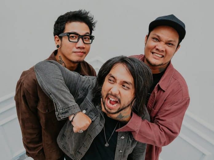 Makna Lagu Diary Depresiku