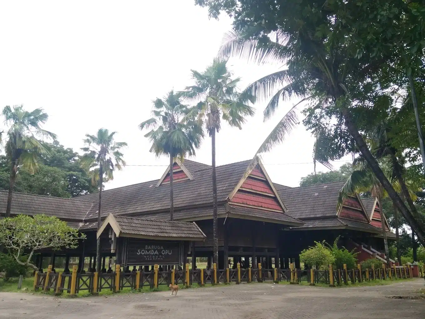 Tempat wisata di Makassar, Benteng Somba Opu