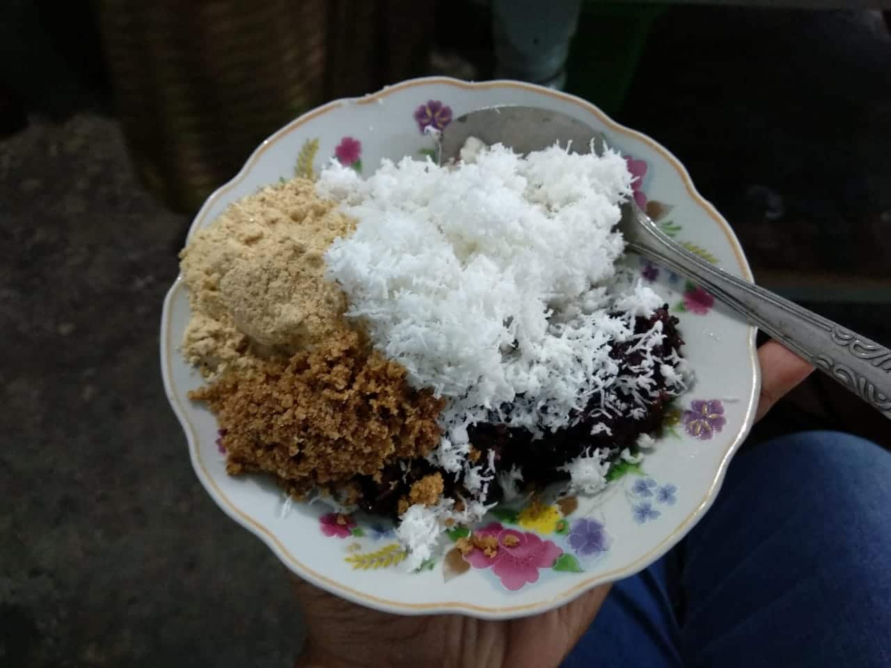 Makanan khas Jombang, Ketan Merdeka