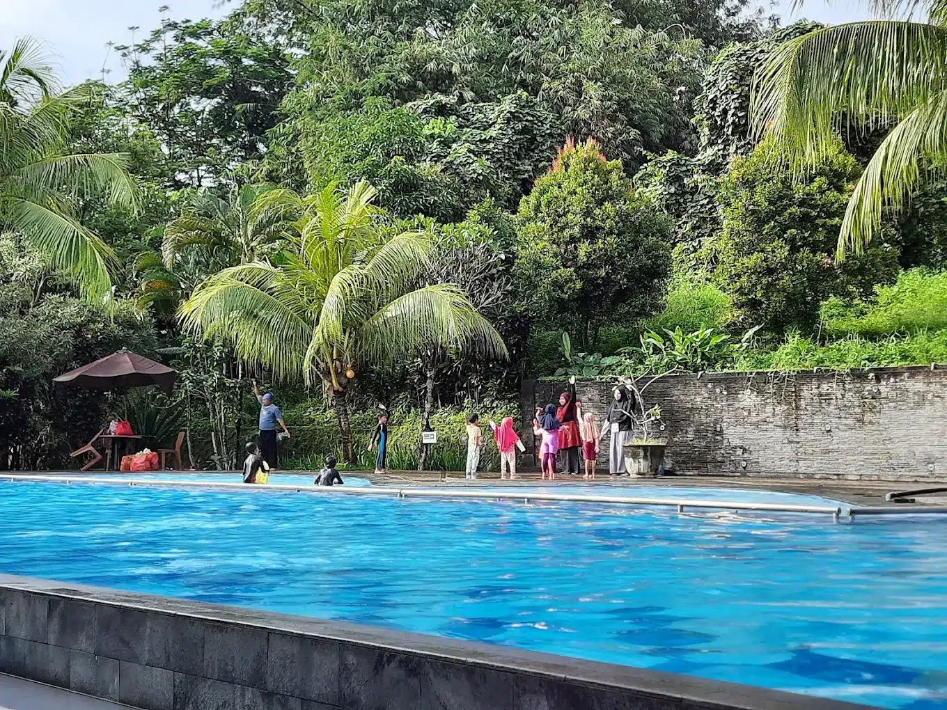 Kolam renang di Manado, Klub Tamansari Metropolitan Manado