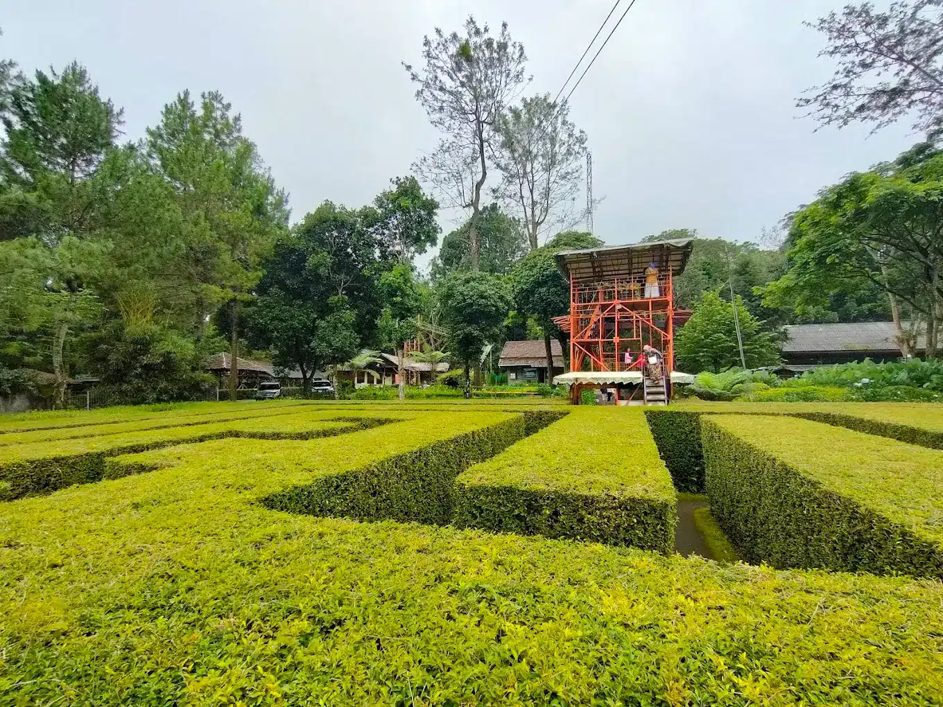 Tempat wisata di Malang, Labirin Coban Rondo
