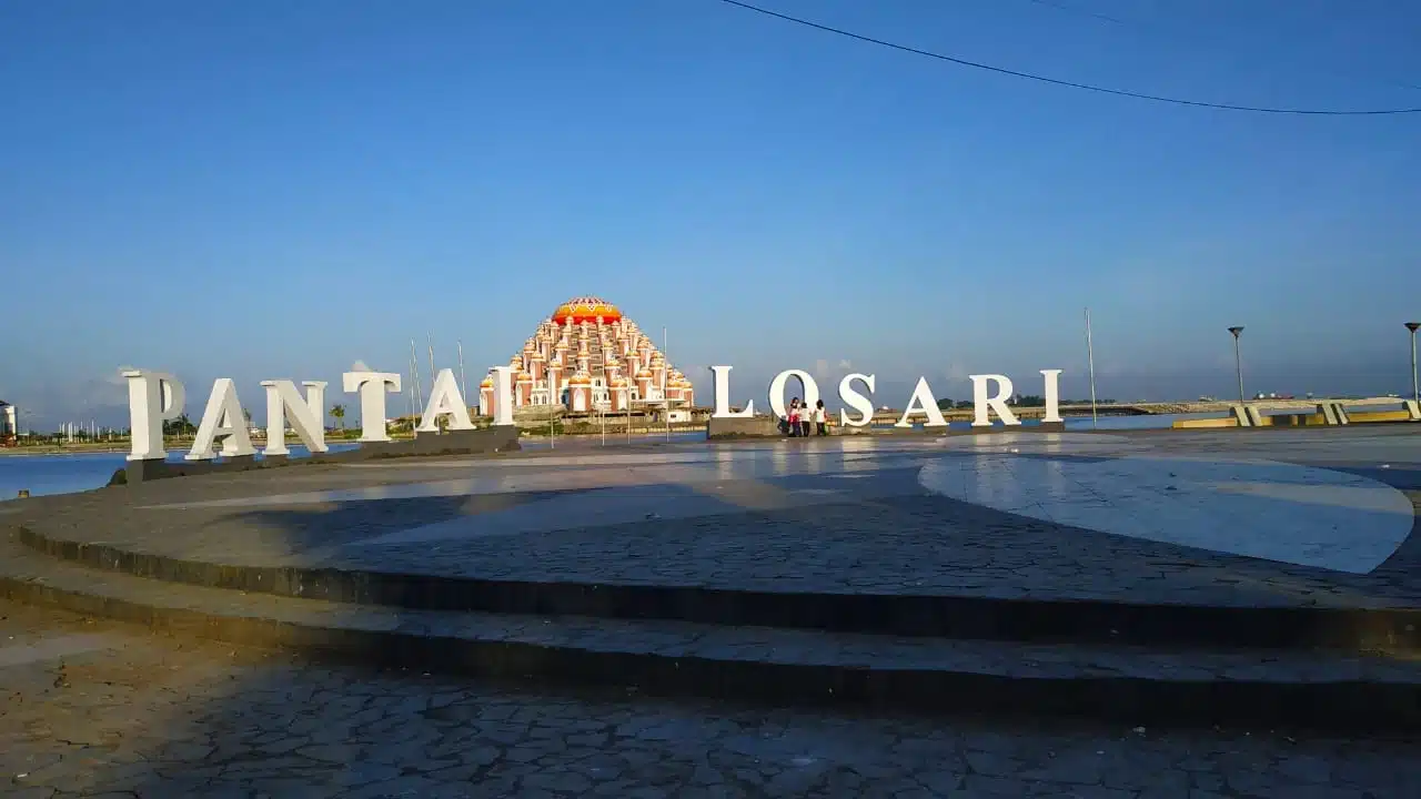 Tempat wisata di Makassar, Pantai Losari