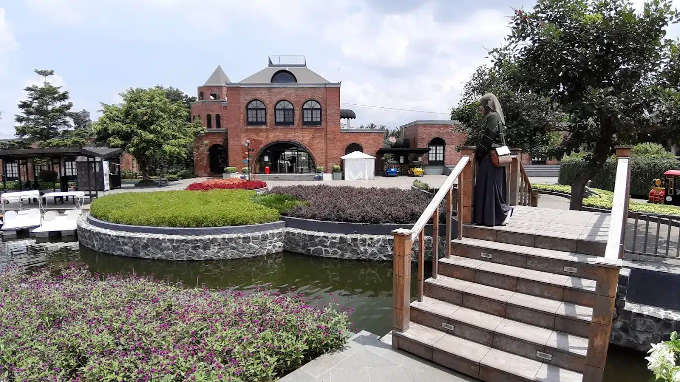 Tempat wisata di Purwokerto, The Village Purwokerto