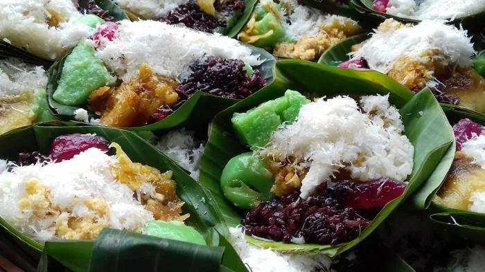 Makanan khas Solo, Lenjongan Pasar Gede