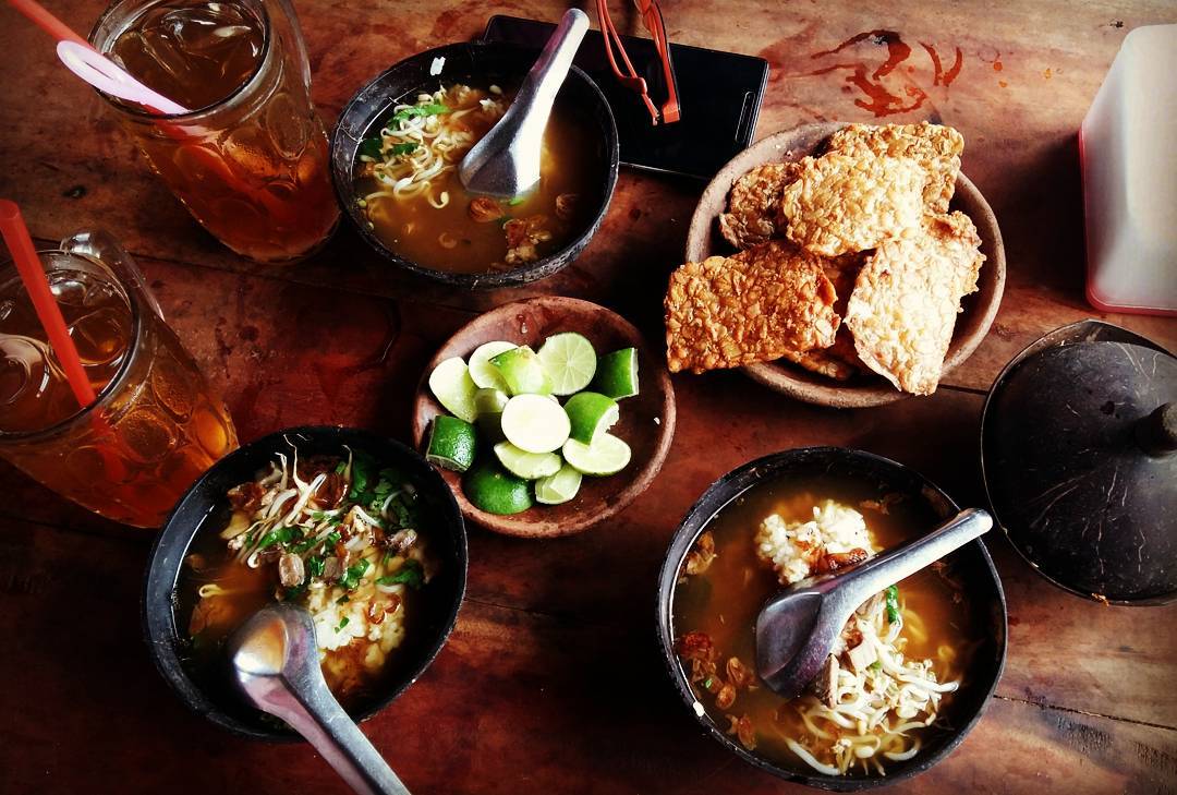 Makanan khas Jogja yang enak, Soto Bathok