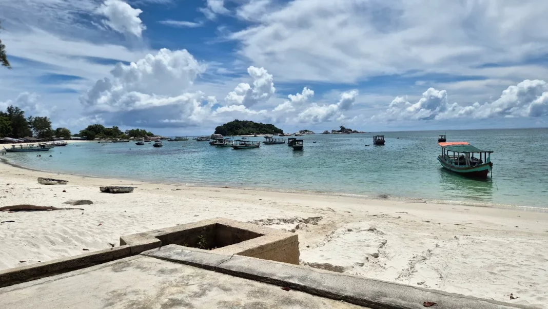 Tempat Wisata di Bangka Belitung Tempat Wisata di Bangka Belitung